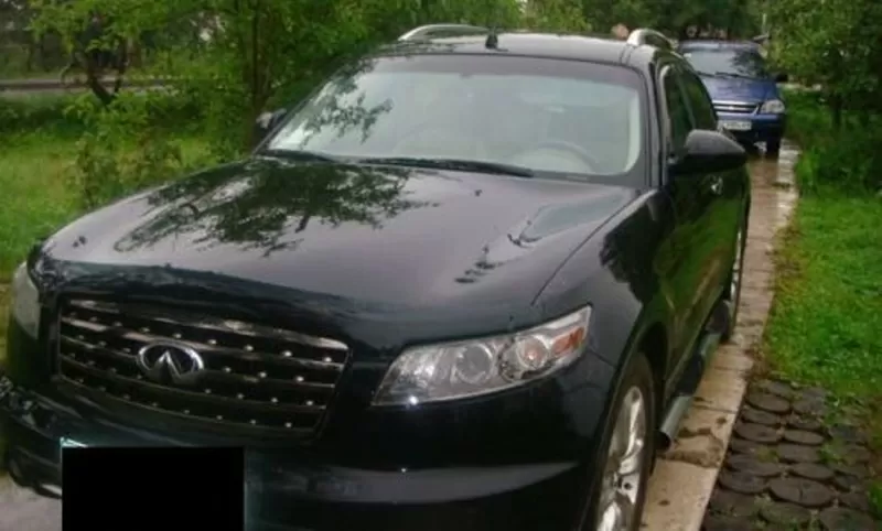 INFINITI FX 35...... 2