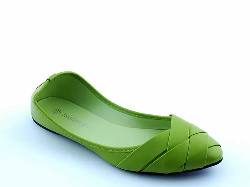 Всевозможная обувь от представителей фабрик Китая