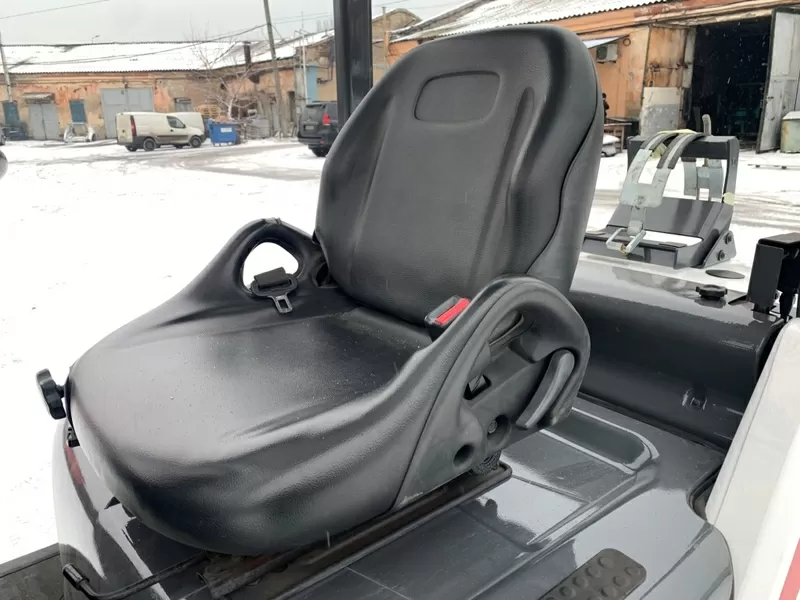 Газ-бензиновий навантажувач TCM (Nissan),  напрацювання 5045 мотогодин 9